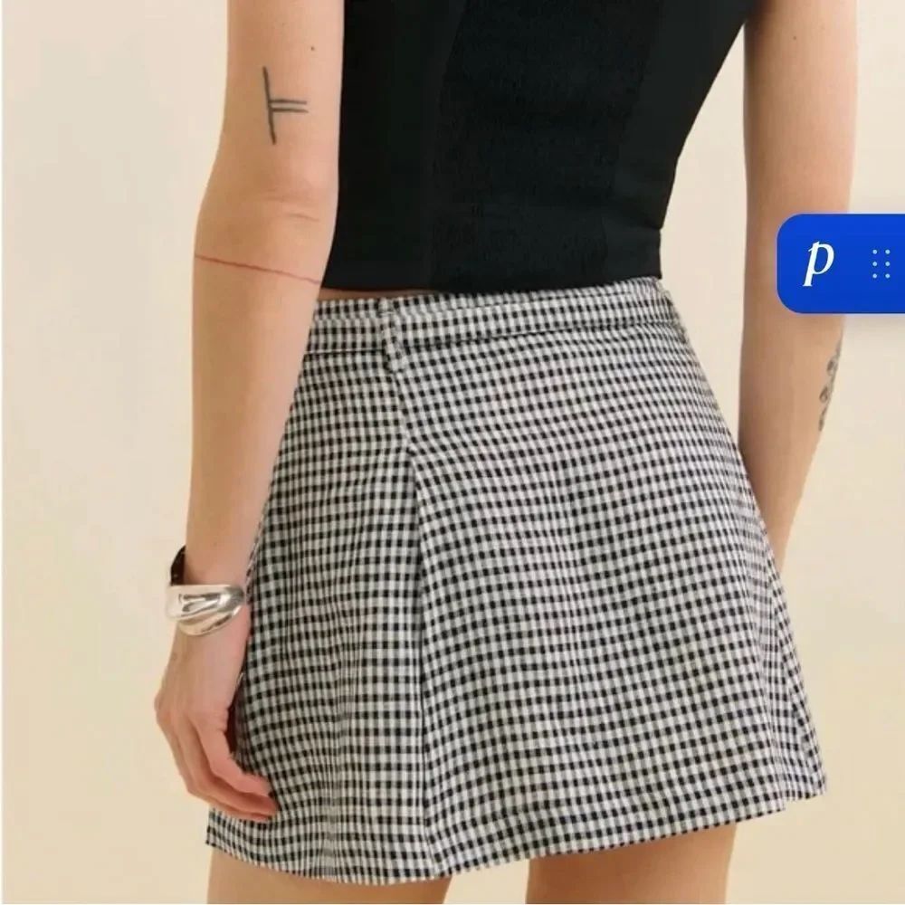 Reformation Rory Mini Skirt - Picture 2 of 2